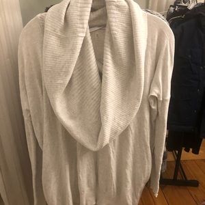 Victoria’s Secret tunic with pockets! Size xs